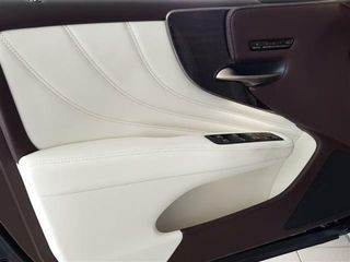 Lexus LS   500h 89 Luxury Art Wood L- White