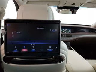 Lexus LS   500h 89 Luxury Art Wood L- White