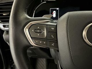 Lexus NX 350h 2WD PREMIUM