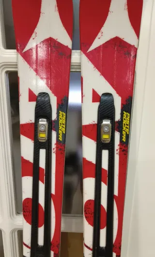 Esquís skis ski Atomic