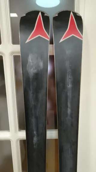 Esquís skis ski Atomic