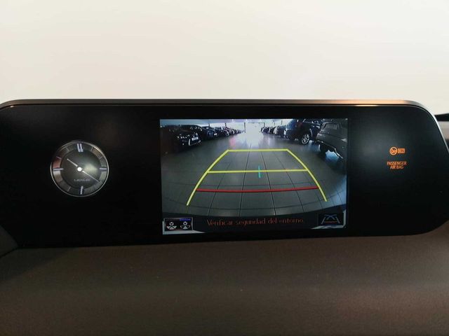 Lexus UX Business Navigation 2WD