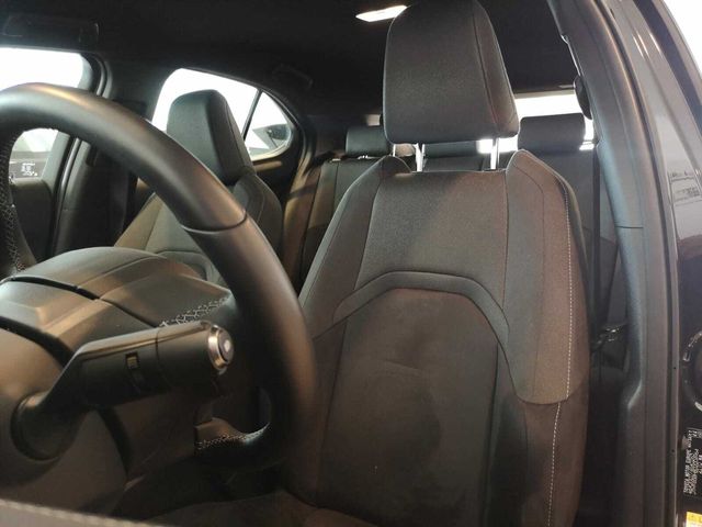 Lexus UX Business Navigation 2WD