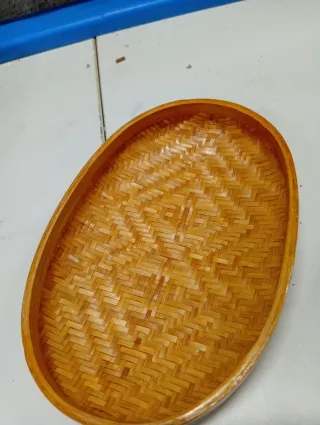 Cestino portagioie in legno intrecciato