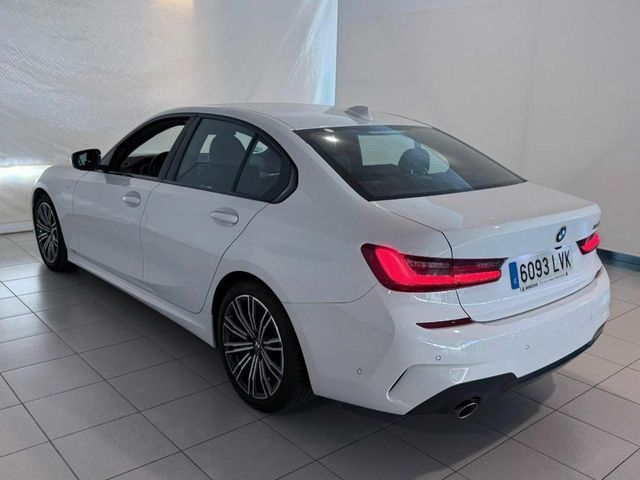 BMW Serie 3 318D A M SPORT