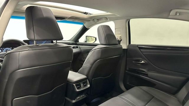 Lexus ES 300H PREMIUM