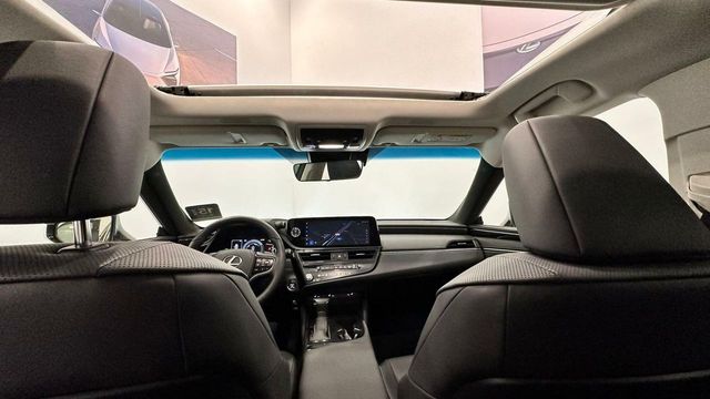 Lexus ES 300H PREMIUM