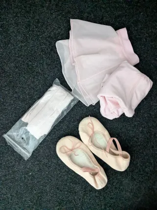 Equipación ballet niña rosa y blanco