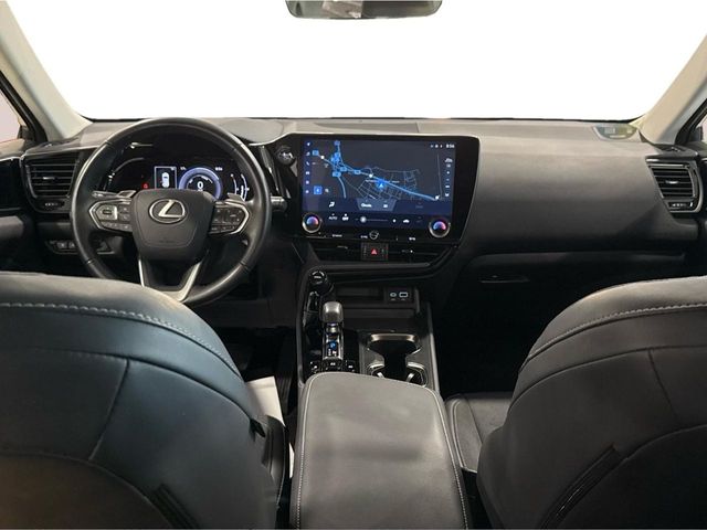 Lexus NX PREMIUM 2WD