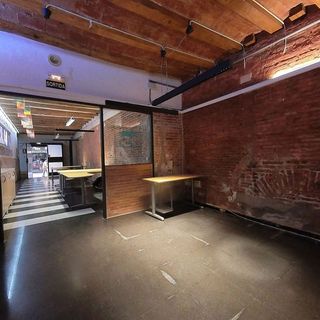 Local comercial en venta en Vila de Gràcia en Barcelona