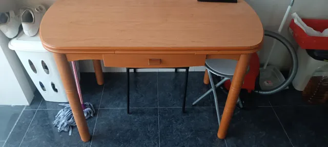 Mesa extensible de madera