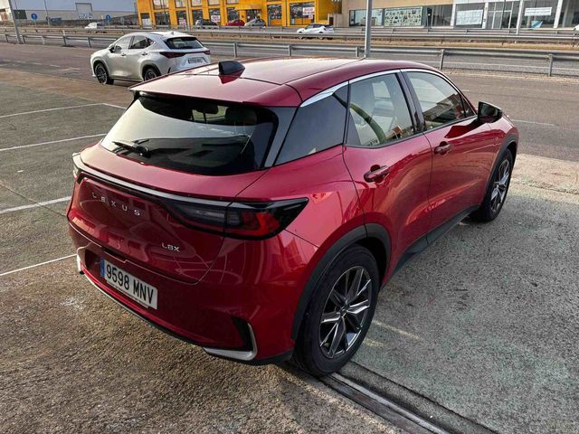 Lexus LBX   ELEGANT+