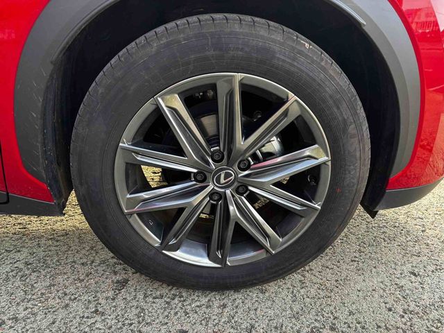 Lexus LBX   ELEGANT+