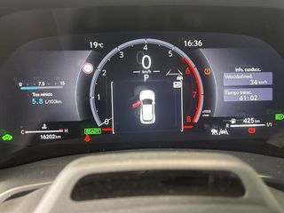 Lexus LBX   ELEGANT+