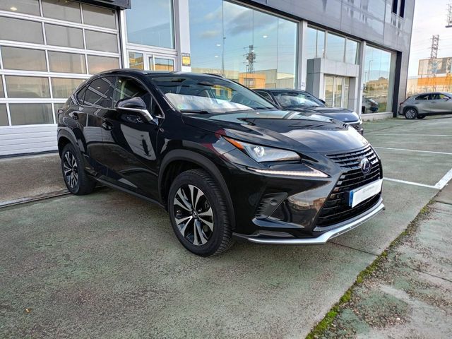 Lexus NX 300H PREMIUM 2WD