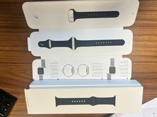 Apple Watch Series 8 45mm + Correa sin estrenar