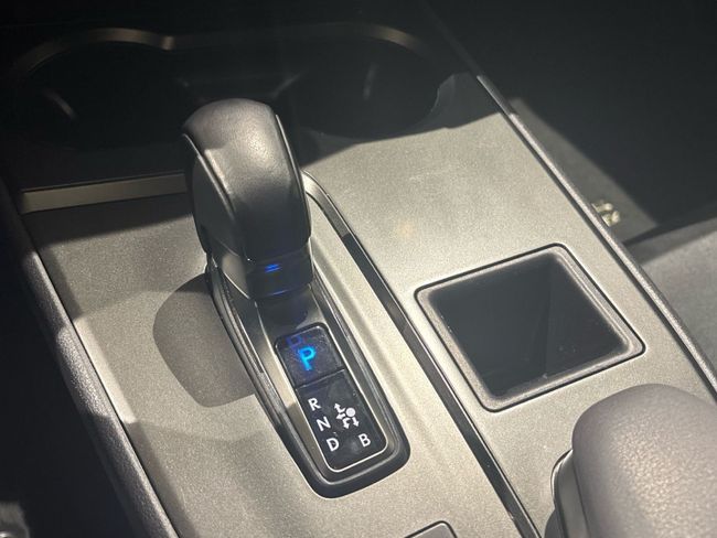 Lexus UX 300h UX 2WD (2024) 2024, foto 14