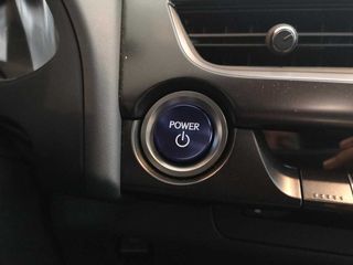 Lexus UX 250H BUSSINES 2WD