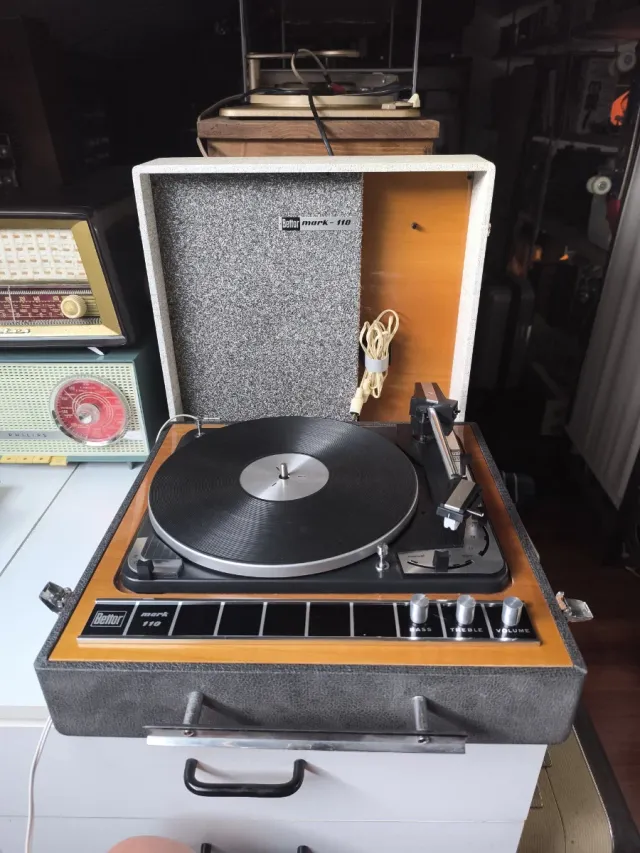 Tocadiscos Bettor Mark 110 Dual 1010 S