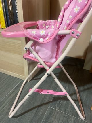 Silla de muñeca Hello Kitty con bandeja