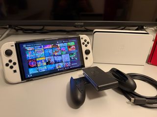 Nintendo Switch OLED Blanca + 1000 juegos