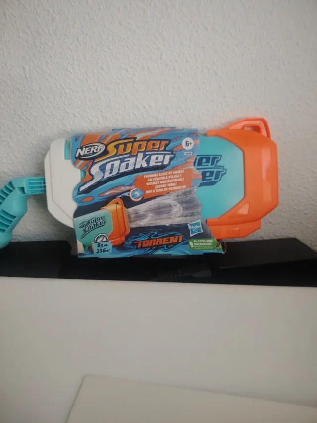 Pistola de agua Nerf Super Soaker Torrent