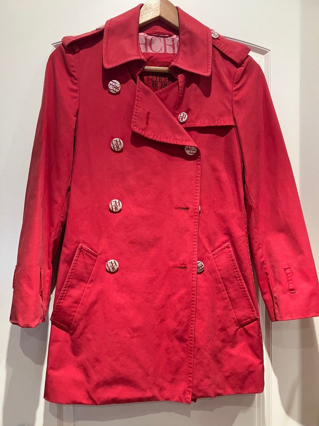 Gabardina Carolina Herrera Roja Talla 8