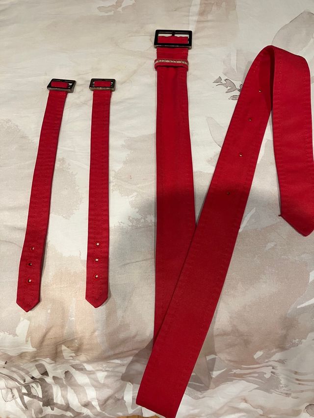 Gabardina Carolina Herrera Roja Talla 8