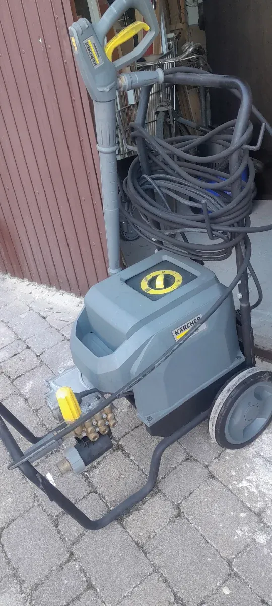 Hidrolimpiadora Karcher Professional