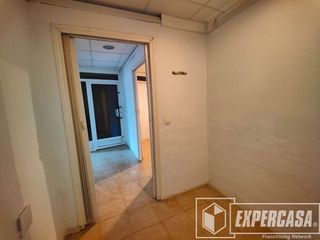 Local comercial en alquiler en Centro Ciudad en Manises