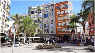 Piso en alquiler en Santa Catalina - Canteras en Palmas de Gran Canaria(Las)