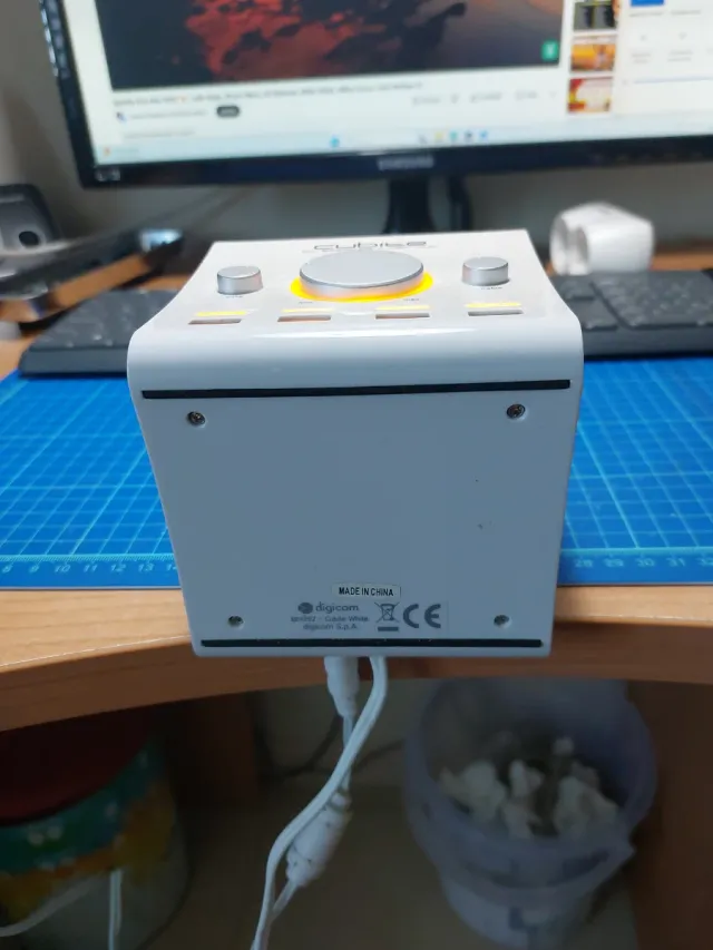 Altoparlante Cubite USB Hub