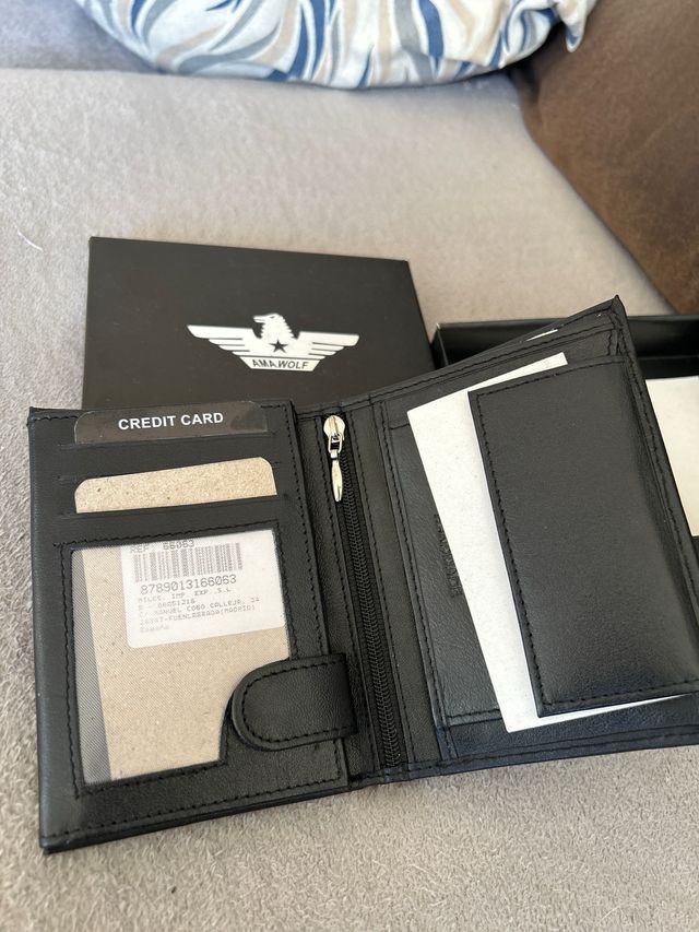 Cartera de piel AMA WOLF negra