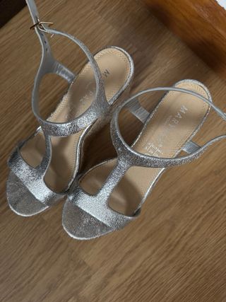 Sandalias esparto plateadas