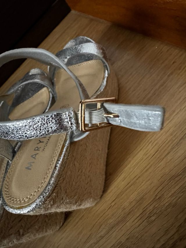 Sandalias esparto plateadas