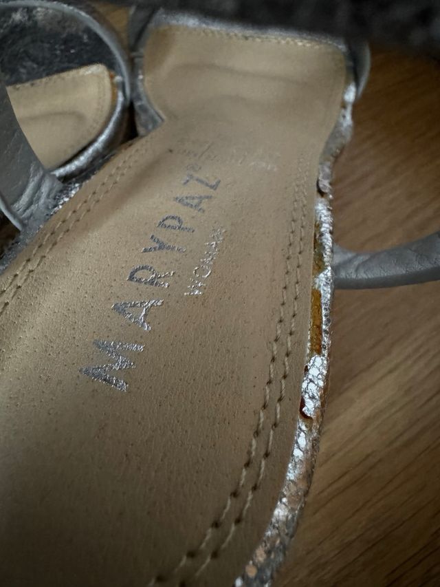 Sandalias esparto plateadas