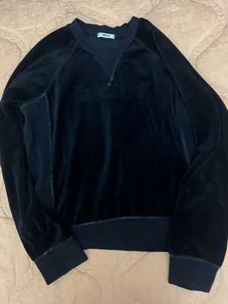 Sudadera DKNY terciopelo negro