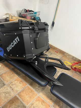 Maleta Ducati Hypermotard 939