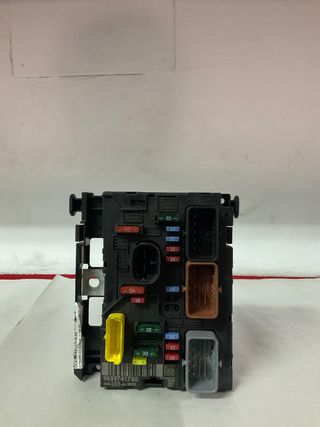 Caja Fusibles Relés Citroën C2 2006