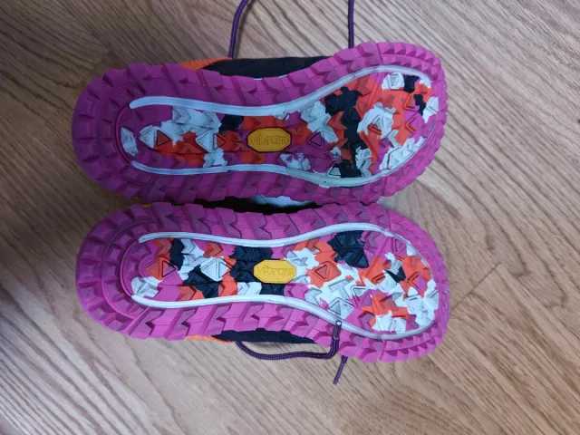 Merrell Antora 2 GTX Mujer Negro Naranja