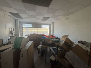 Oficina en venta en Anglès