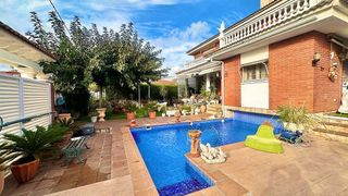 Chalet en venta en Mont-Roig en Mont-Roig del Camp