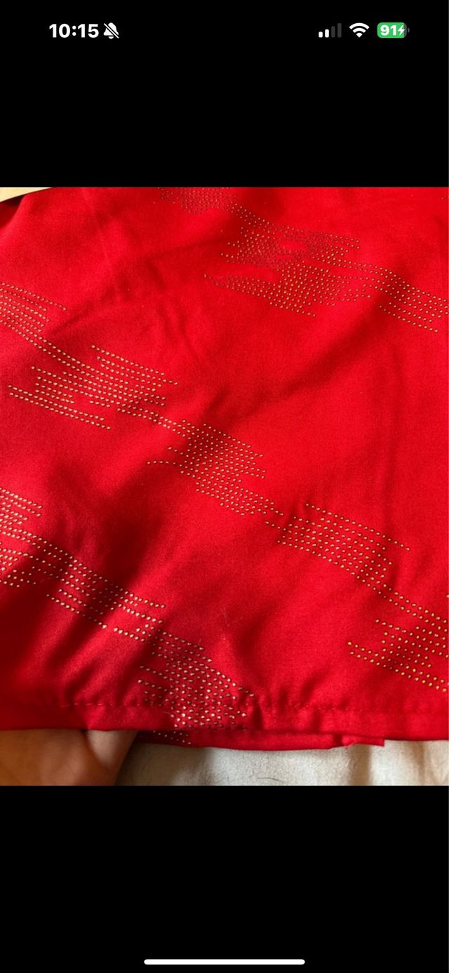 Mantel cuadrado rojo y dorado 180x180