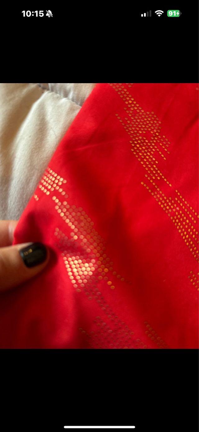 Mantel cuadrado rojo y dorado 180x180