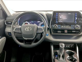 Toyota Highlander  250H Advance + Techo