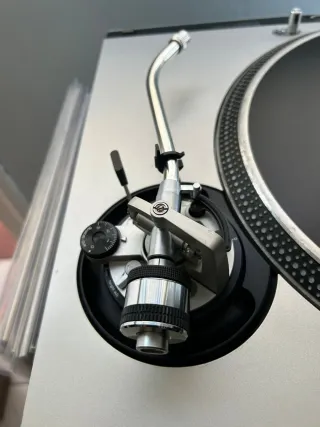 Tocadiscos Technics SL-1800MK2 Plata