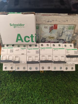 6x Automáticos 10,16,20,25,40A diferencial 40A