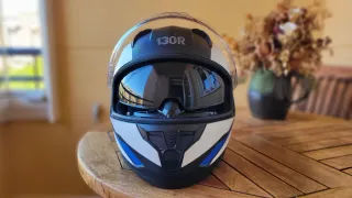 Casco integral 130R talla XS (53–54) — Casi nuevo