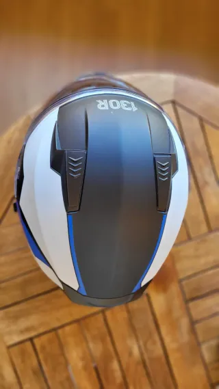 Casco integral 130R talla XS (53–54) — Casi nuevo