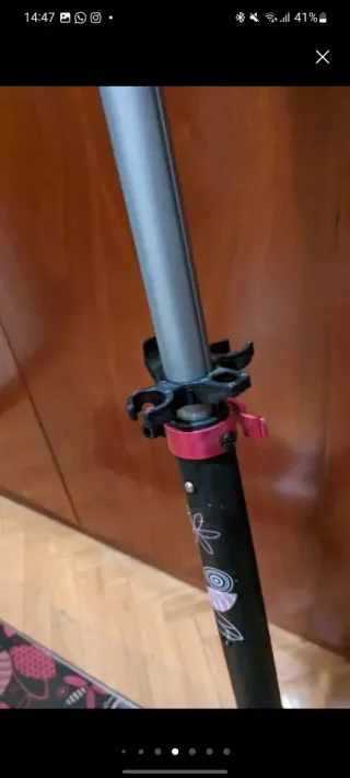 Patinete infantil rosa y gris